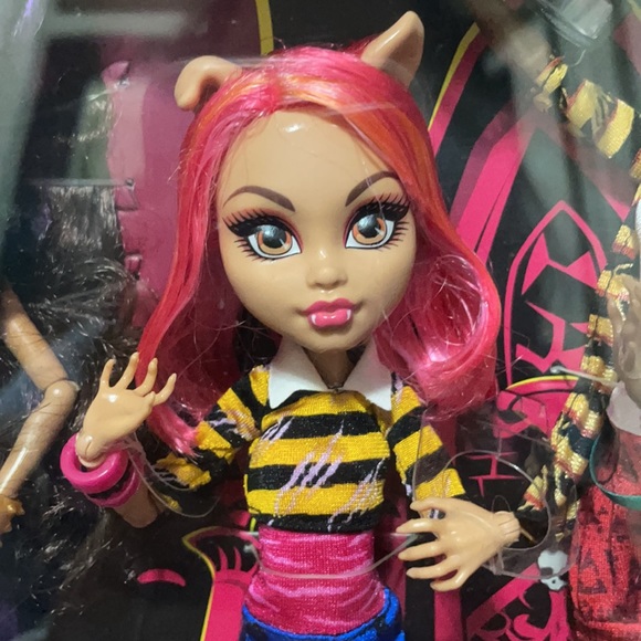 Monster High A Pack of Trouble Wolf Family Doll Set Werewolf New in Box Rare HTF - Picture 5 of 10